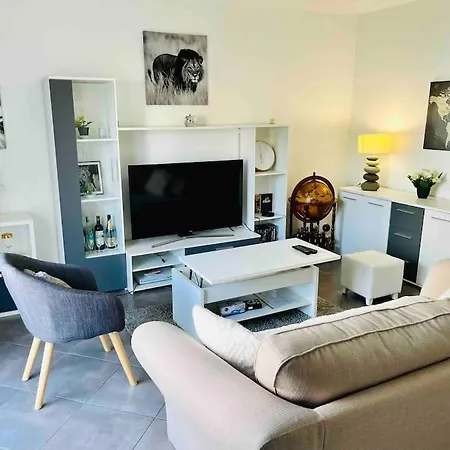 Feline'S Appart - T2 Moderne 51 M2, Proche Centre Poitiers Exterior photo