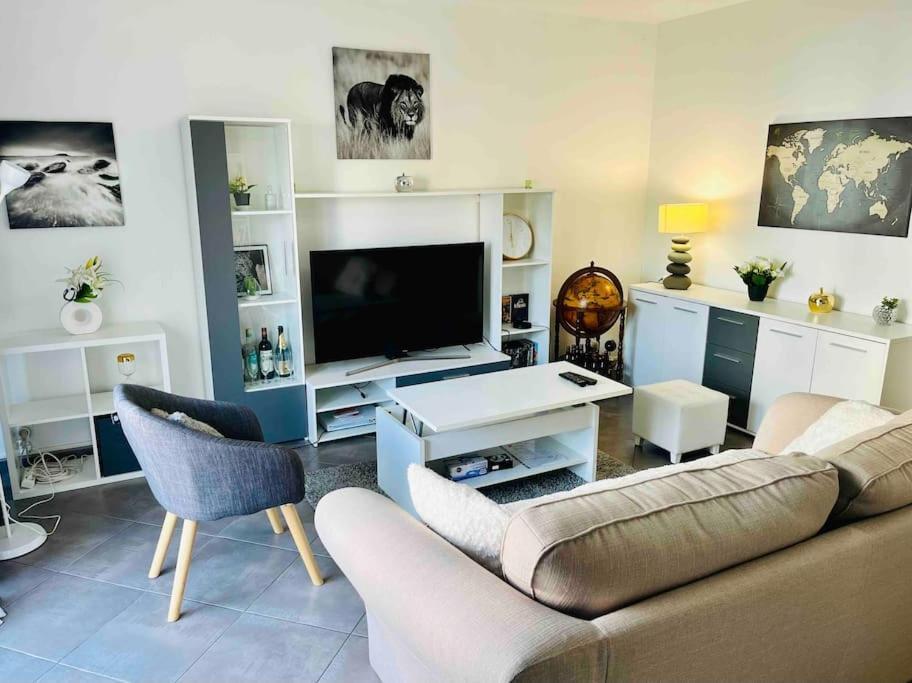 Apartment Feline's - T2 Moderne 51 M2, Proche Centre